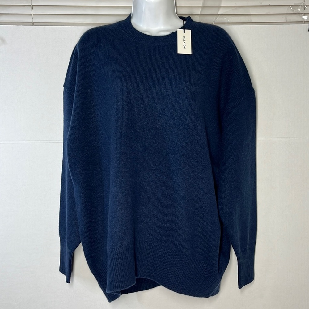 Aritzia color total eclipse Toba Luxe Cashmere Sweater